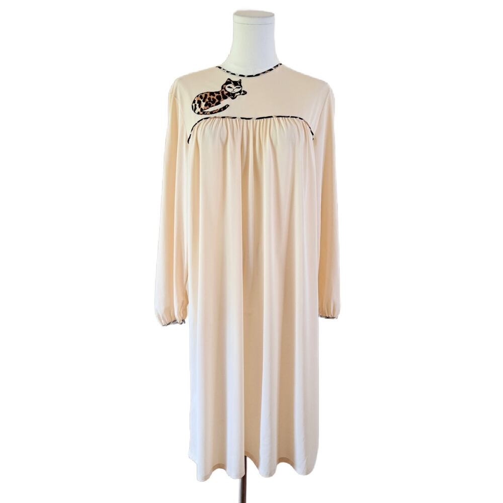 Vintage 60s 70s Vanity Fair Cat Nightgown Cream Nylon Tricot Leopard Applique